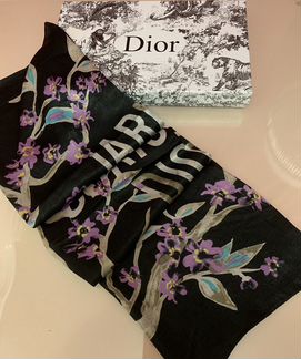 Платок новый Dior