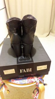 Полусапожки Fabi 37размер