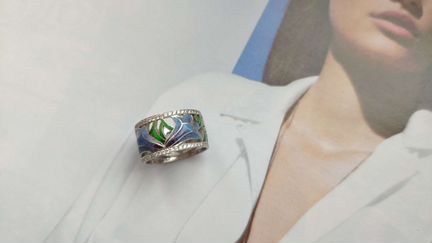 Серебряное кольцо