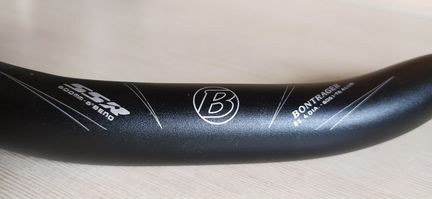 Велосипедный руль Bontrager 600mm 25.4d Alu