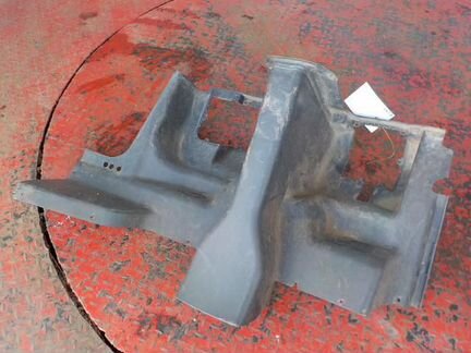 Кожух рулевой колонки ман тга 81614700027