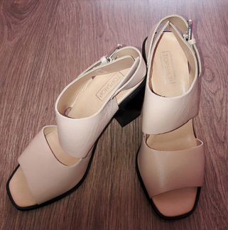 Кожанные босоножки Topshop