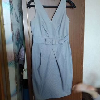 Платье Moschino