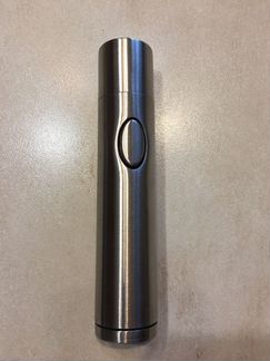 Фонарик из нержавеющей стали